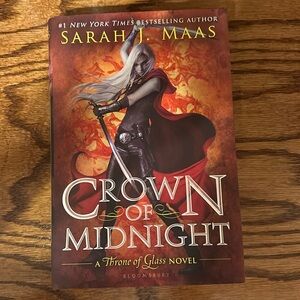 Crown of Midnight (Throne of Glass series) Hardcover by Sarah J. Maas